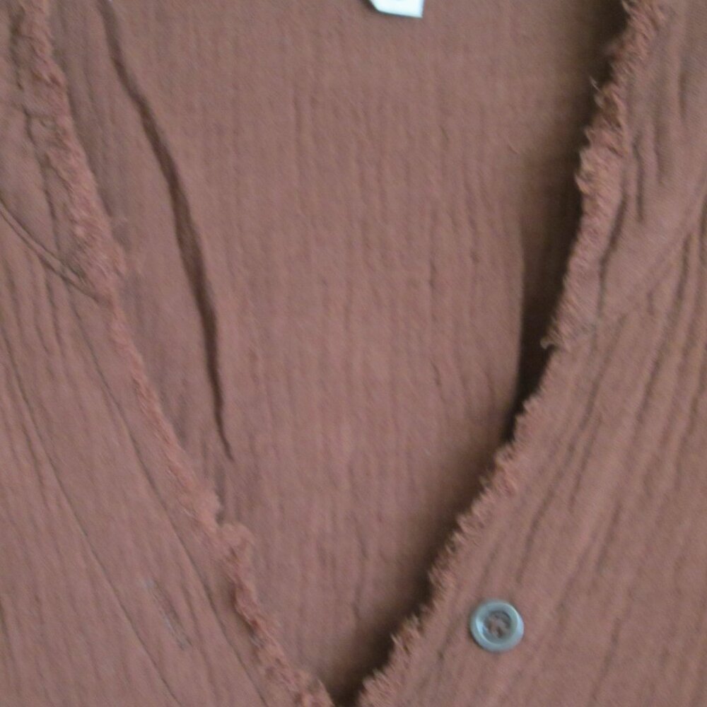 Trend: Notes New Premium Soft Frayed Hem Gauze Vintage Washed Shirt in N… - Picture 6 of 12